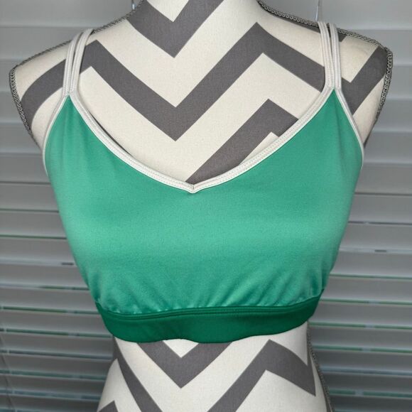 Light Support Strappy Sports Bra for‎ Women - Picture 1 of 6